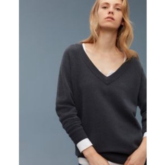 Aritzia Golden TNA Stowe Cashmere Wool V Neck Pullover Sweater Ribbed Layer Top - Picture 1 of 15